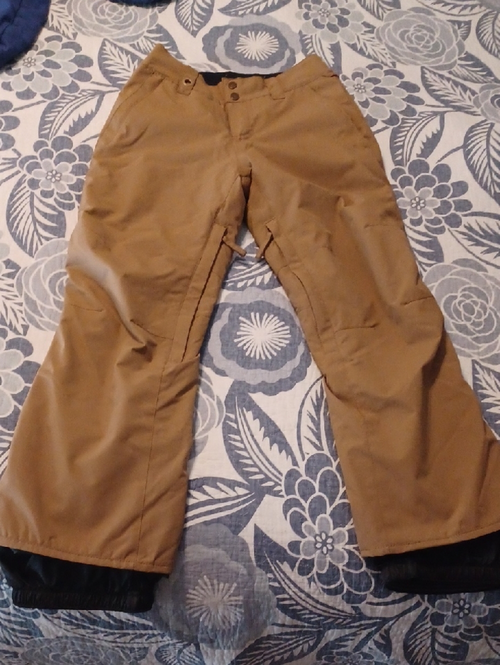Quiksilver Kids Snow Pants in Khaki With Dryflight Technology Adjustable 10K